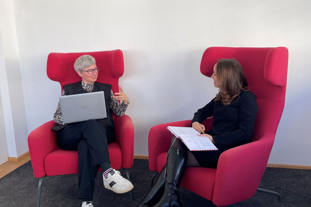 Zusammenarbeit Carmen Strehler und Tamara Bullow zum Weltfrauentag 2025